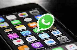 Cara Membuka Bisukan Status WhatsApp